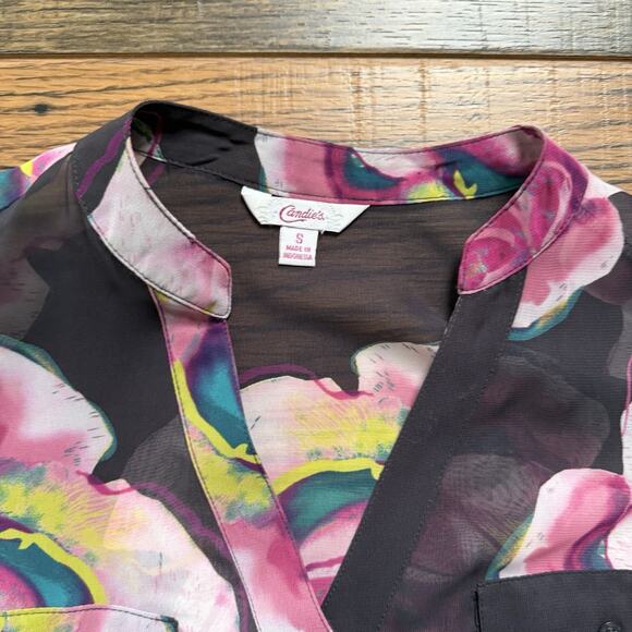 Candie’s Sheer Floral Button Up Blouse Black Pink Rose Print High Low Hem Sz S - Picture 3 of 6